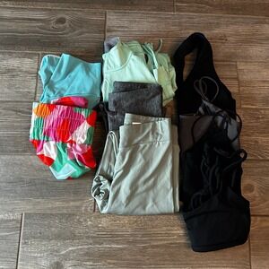 Women's Small Athlesiure Athletic Wear Bundle Lululemon, Aerie, Aviva